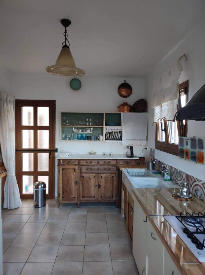 Aletraki -Off-Grid Retreat Above Heraklion, Peaceful Views Archanes Exterior photo